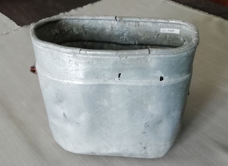 Котлик солдатський.