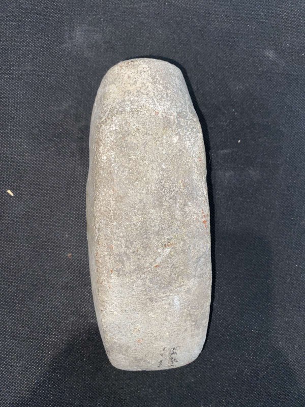 Ручне рубило періоду мезоліту.