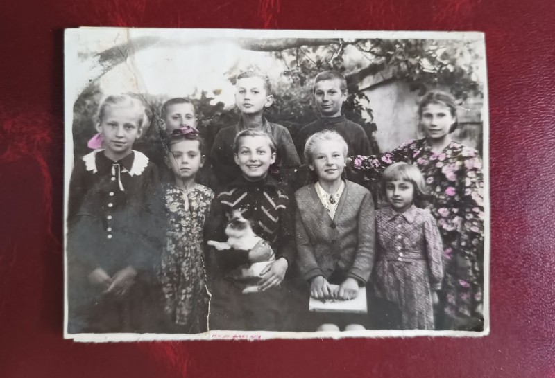 Фото з зображенням дітей