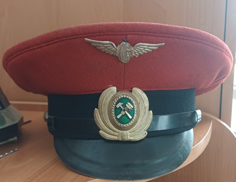 Фуражка залізничника