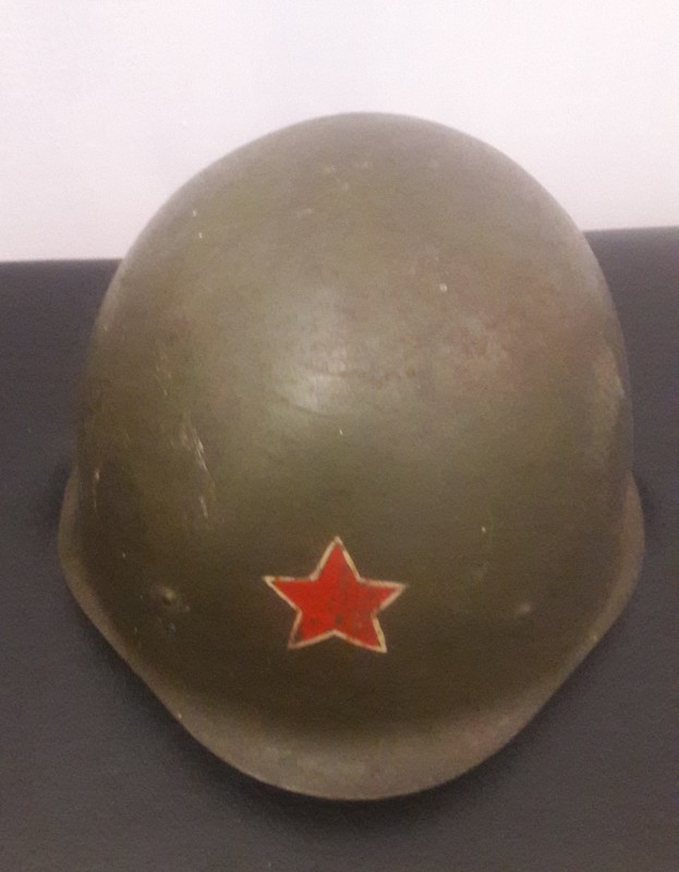 Каска воїна радянської армії