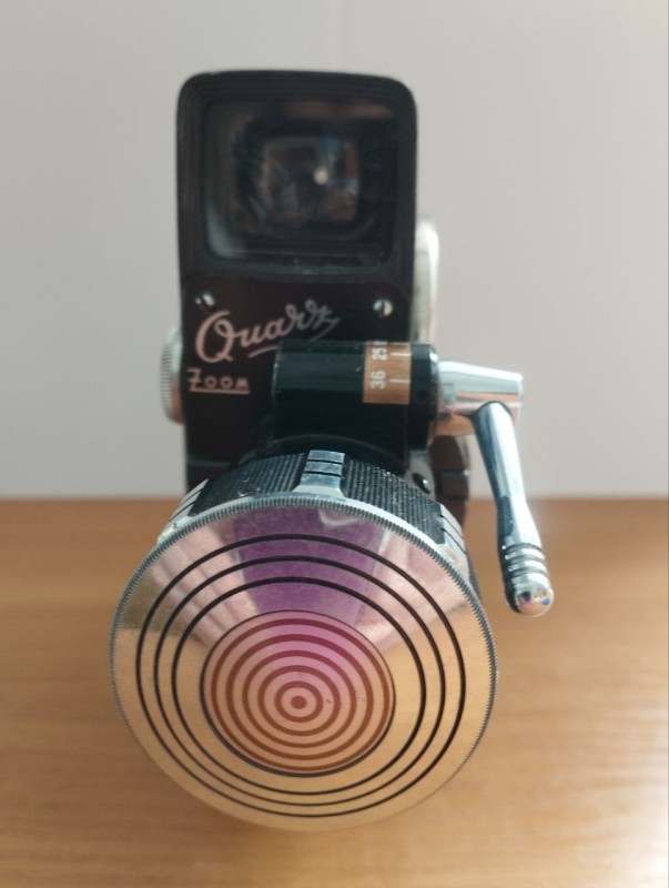 Кінокамера «Quarz Zoom»