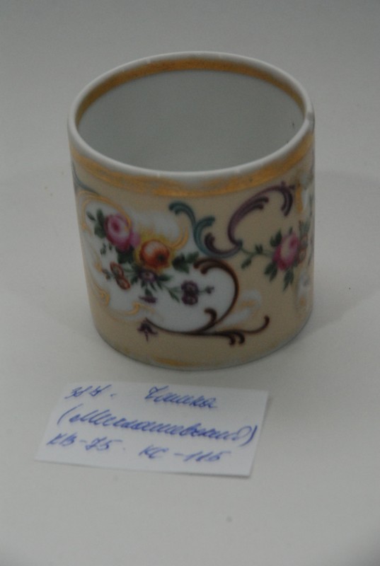Чашка, фаянс, розпис друга половина XIX століття.