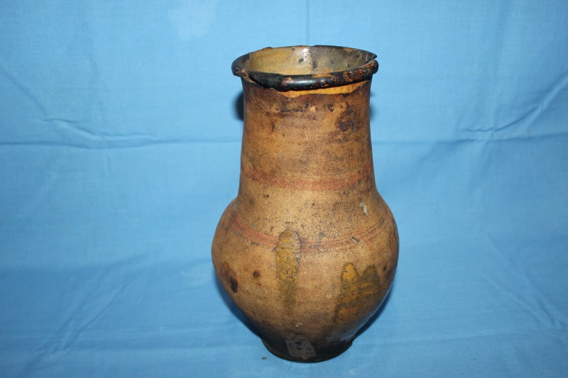 Глечик великий, глиняний