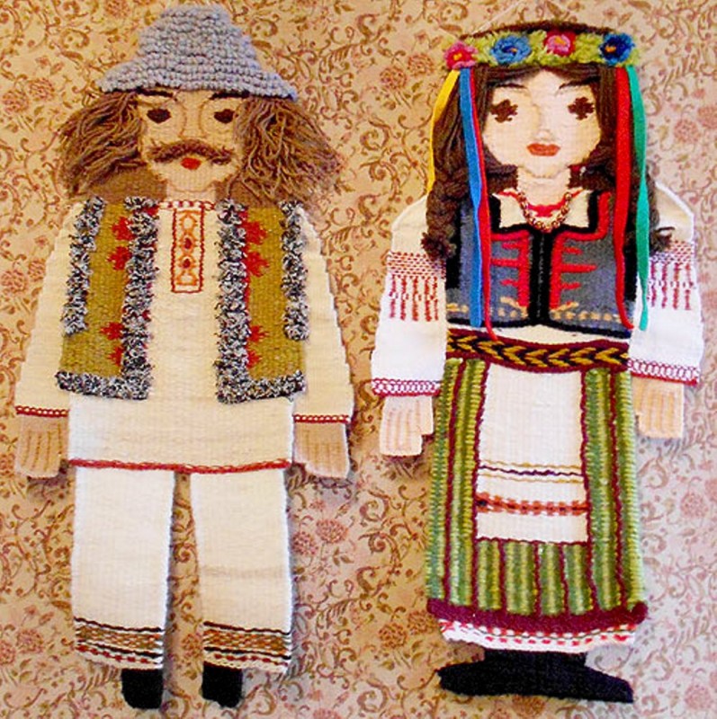 Олександра Пренко. Ляльки килимові. Українці. Диптих.