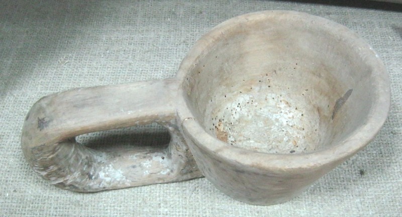 Ковганка (посудина для розтирання сала, часнику, спецій)