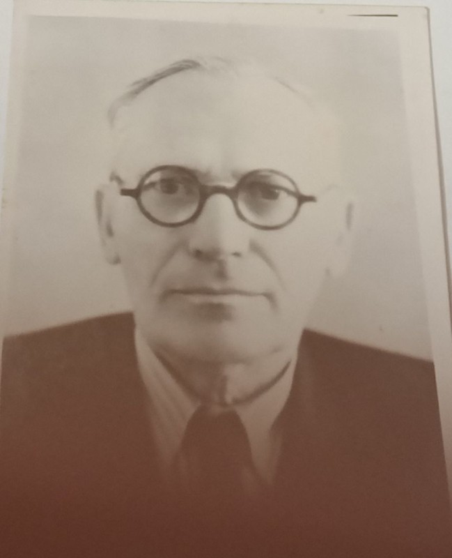 Павло Іванович Анікєєв, член КПРС з 1918 р. Учасник воєнно-політичних подій 1917-1921 рр.