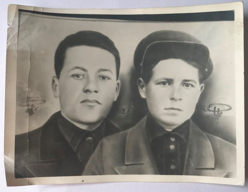 Фото - Слуцький Іван Миколайович, Слуцький Петро Миколайович