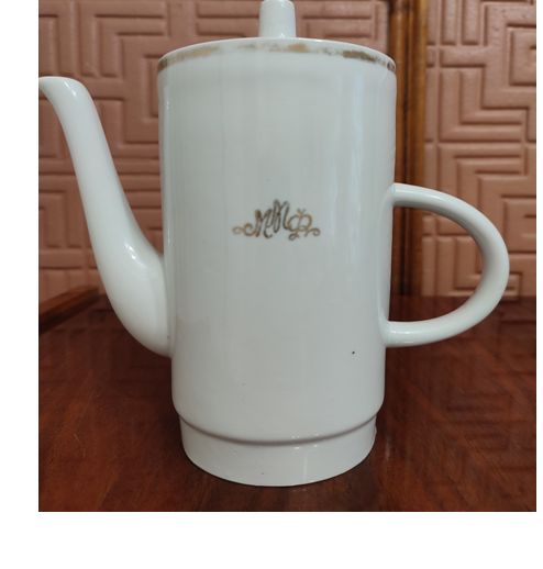Кавник фаянсовий