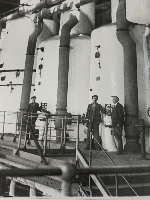 Фото "Випарювальна станція Ульяновського цукрозаводу--1956 рік"
