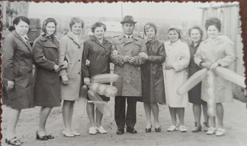 Фото диспетчерів Устинівської автоколони (1980 роки).