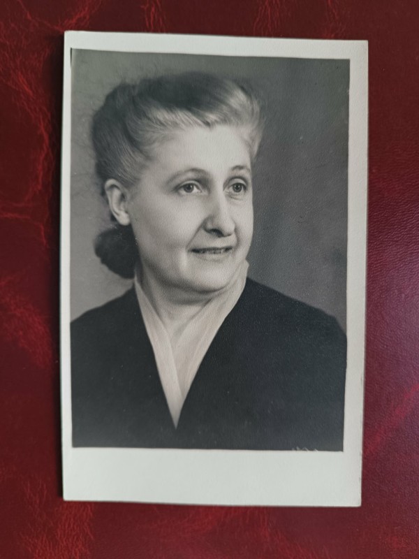 Фотопортрет К. І. Смірнової