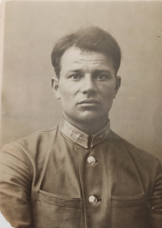 Фото П.Рвачова (1940 рік).