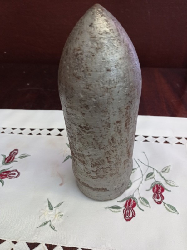 Артелерійський снаряд