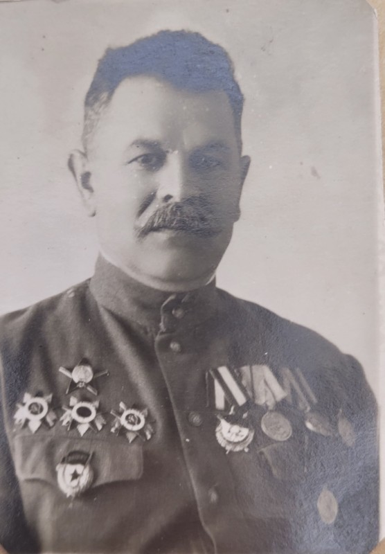 Орябинський Василь Іванович, гвардії капітан 199 арт.полку.