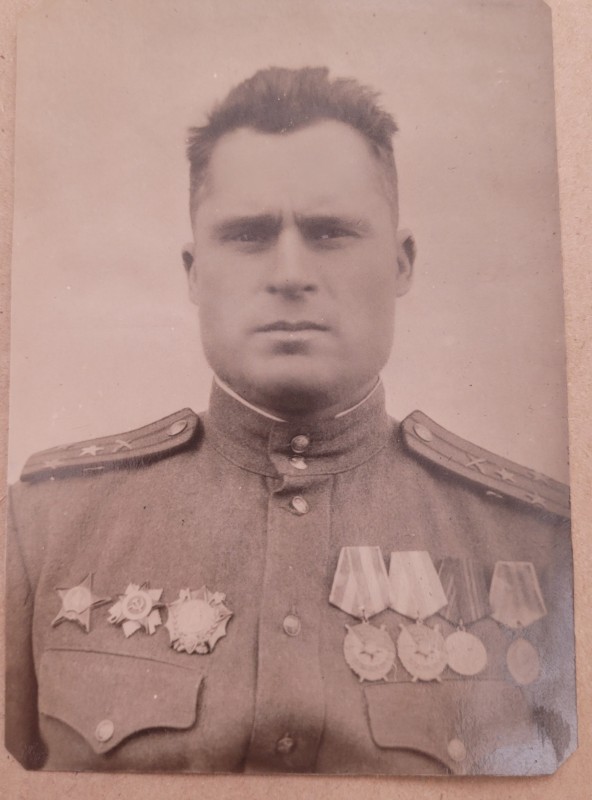 Жеребцов Иван Федорович, гвардії підполковник.