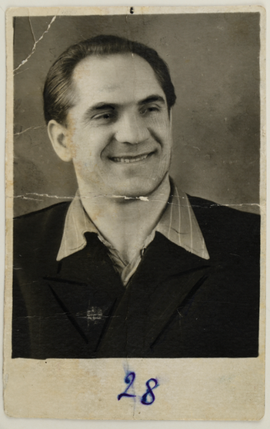 Фото. Артист О.Д. Нагорний. 1950-ті рр.