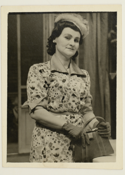 Фото. Артистка Т. Зінякова. 1950-ті рр.