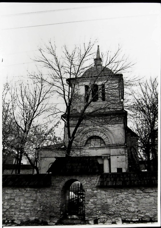 Фото: Петропавлівська церква