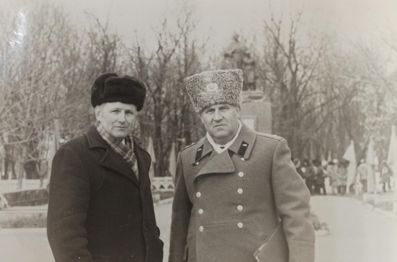 Фото В.Олійника з Д.Балашовим (1984 рік).