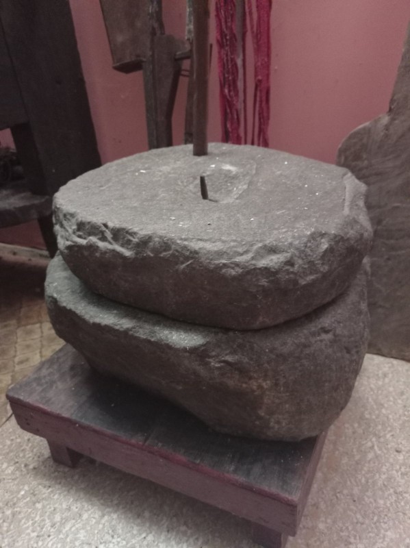 Ручні жорна