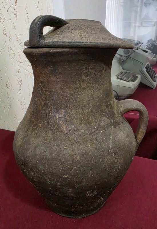 Глечик глиняний