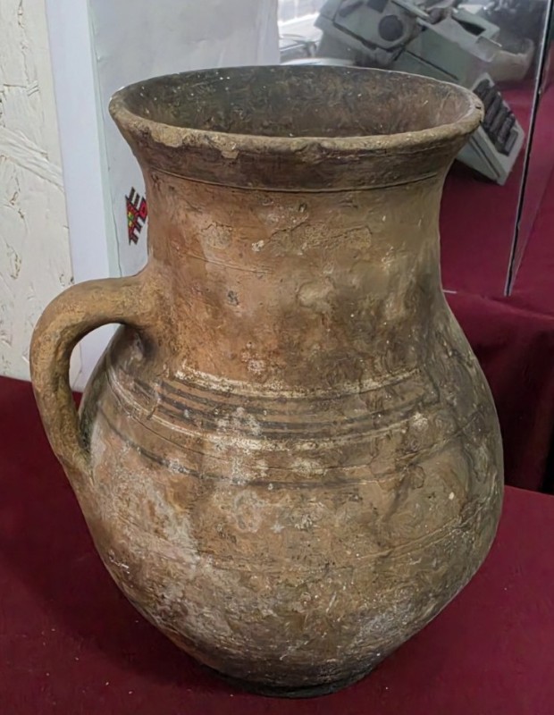 Глечик глиняний