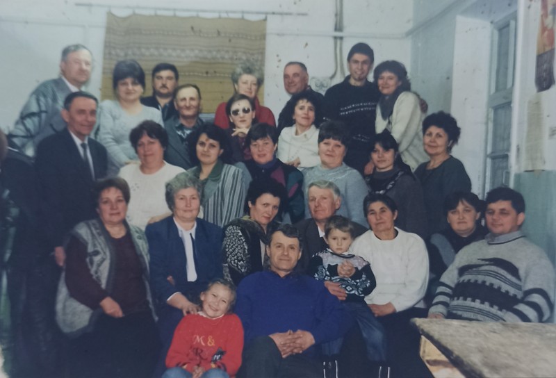 Фото колективів газети "Трудівник Устинівщини" і друкарні (1995 рік).